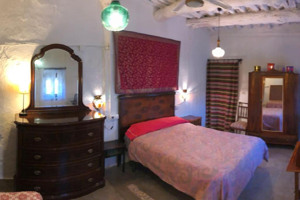 La Casa Rural De Paco Y Ana Pitres Eksteriør billede